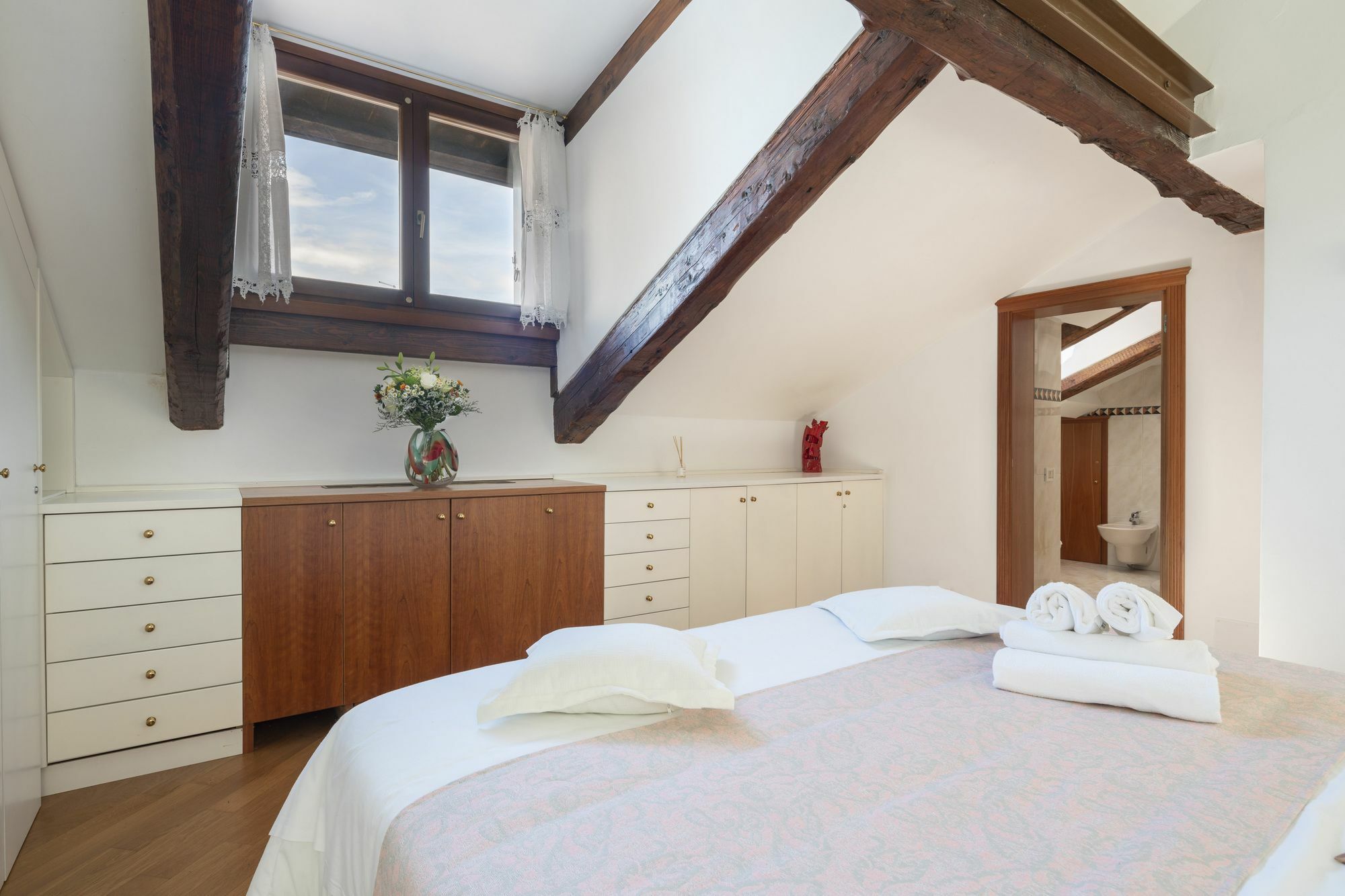 Ve.N.I.Ce Cera Angels' Attic Apartment Venice Ngoại thất bức ảnh